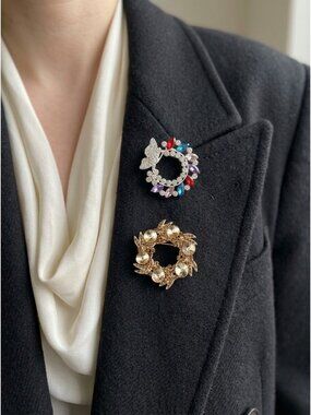 Crystal Wreath Brooches Gold & Silver-Tone Set of 2 Bling Rhinestones Estate